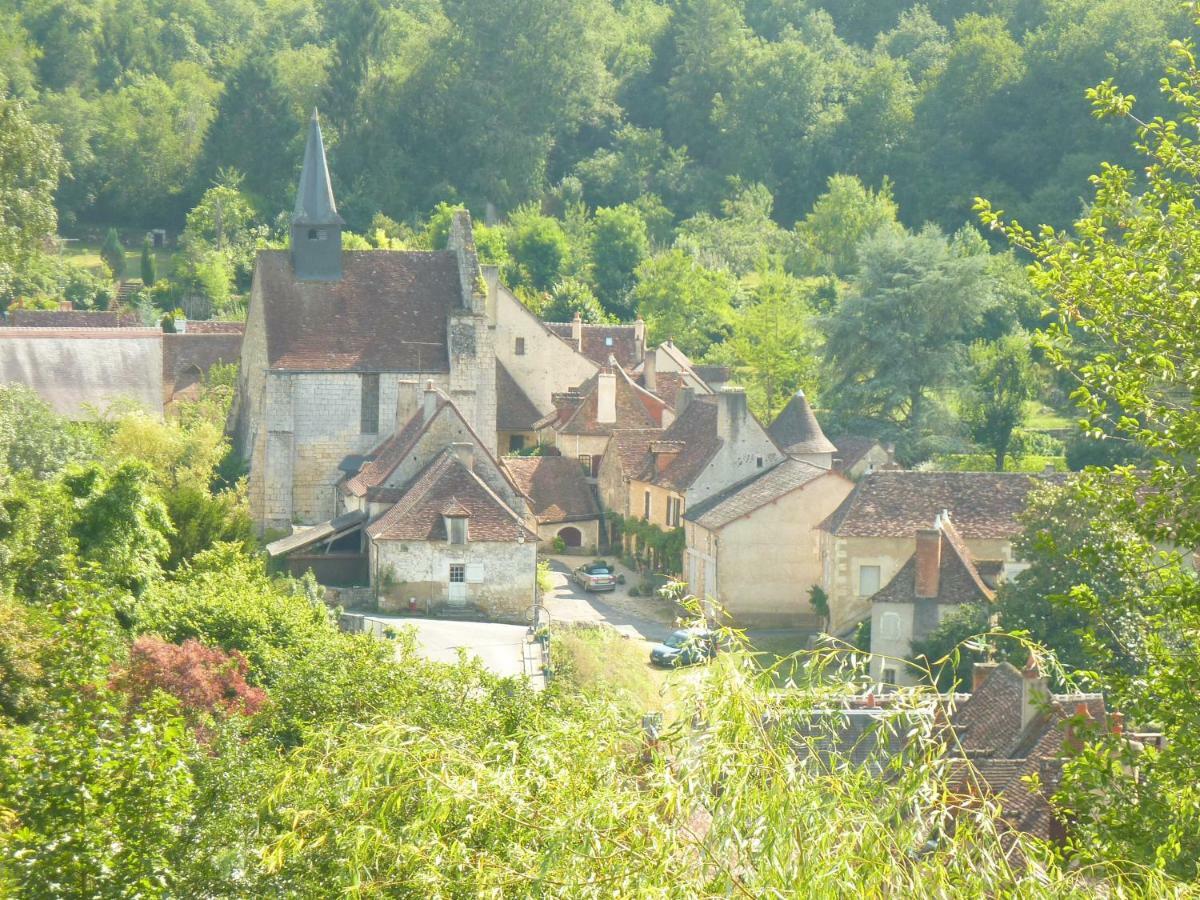 Bed and Breakfast Montenaut Angles-sur-lʼAnglin Exterior foto